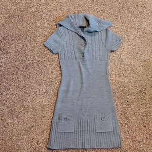 City Triangles light gray sweater dress size small